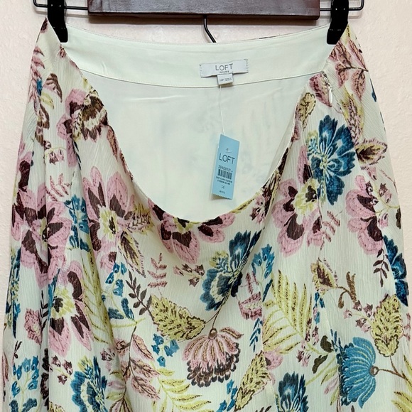 LOFT Petite Garden Chiffon Paneled Midi Skirt - Picture 4 of 5